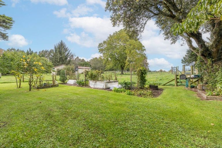 Photo of property in 11 Tamatea Road, Tokoroa, 3491