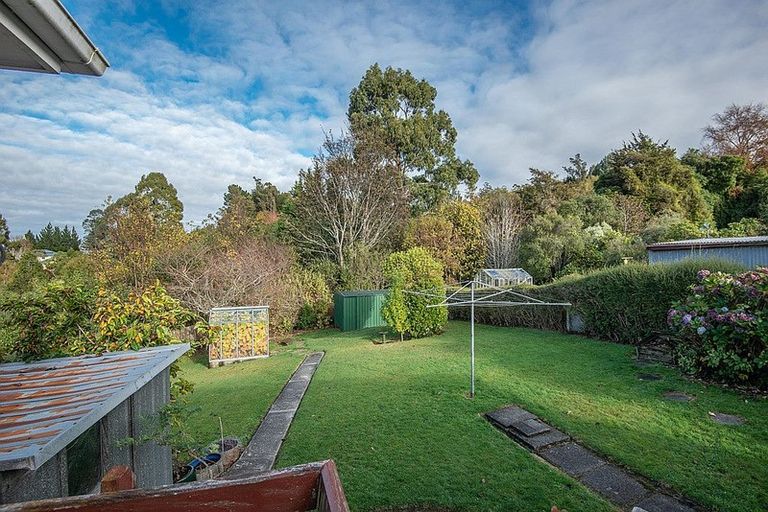 Photo of property in 33 Brockville Road, Glenross, Dunedin, 9011