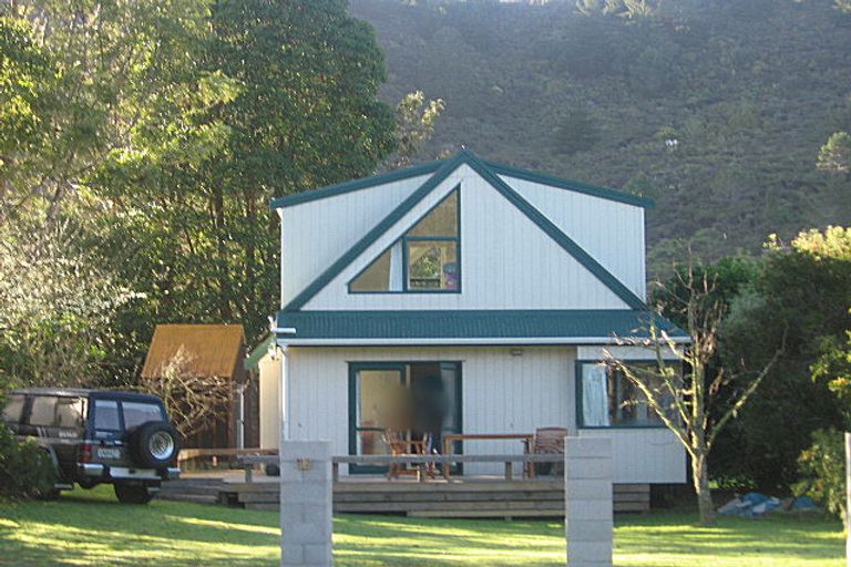 Photo of property in 112 Kenwood Drive, Matarangi, Whitianga, 3592