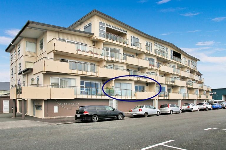 Photo of property in Quarterdeck, 5/4 Buller Street, New Plymouth, 4310