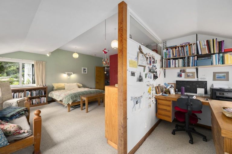 Photo of property in 23 Wilton Road, Wadestown, Wellington, 6012