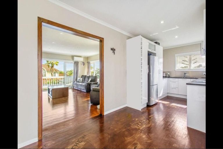 Photo of property in 33 Clark Road, Pahurehure, Papakura, 2113
