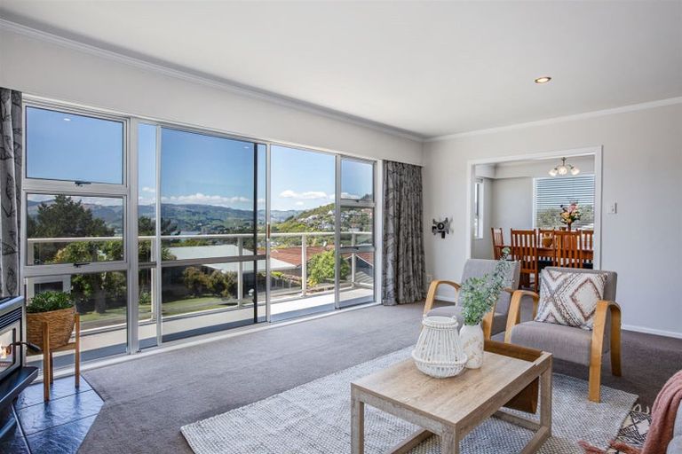 Photo of property in 116 Kahu Road, Paremata, Porirua, 5024