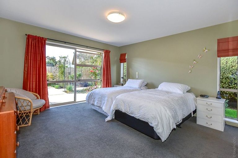 Photo of property in 10 Elmslie Grove, Halswell, Christchurch, 8025