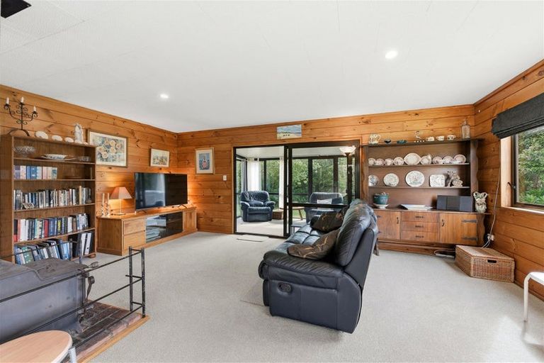 Photo of property in 21 Pakawau-bush Road, Pakawau, Collingwood, 7073