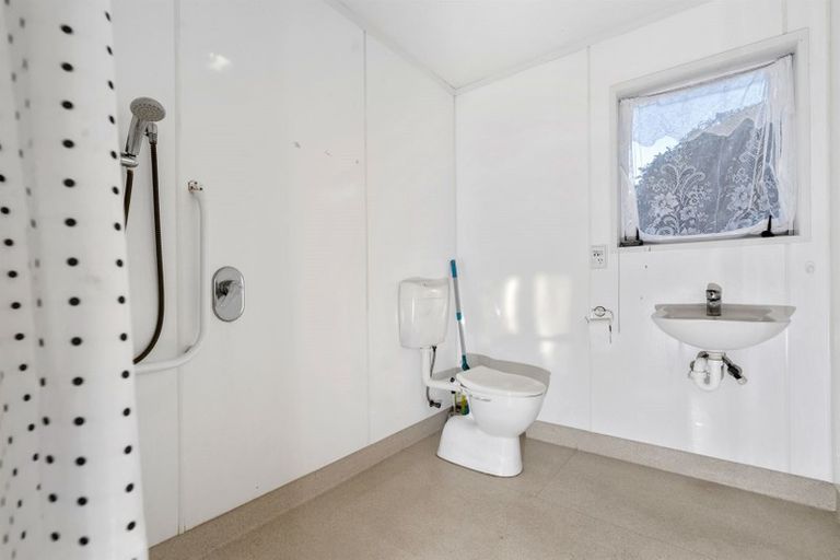 Photo of property in 20 Robertson Street, Glenholme, Rotorua, 3010