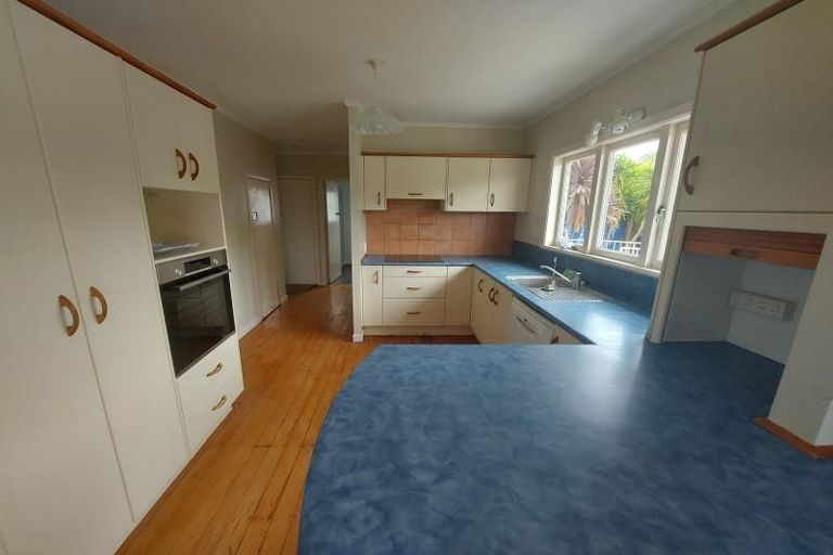 Photo of property in 98 Anzac Road, Morningside, Whangarei, 0110