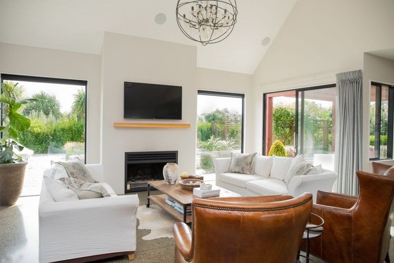 Photo of property in 5-7 Ferry Road, Martinborough, 5711