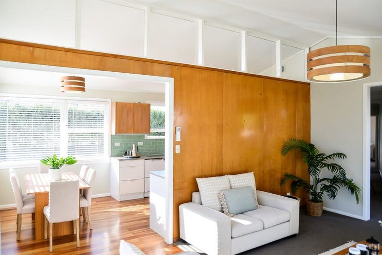 Photo of property in 49 English Street, St Andrews, Hamilton, 3200