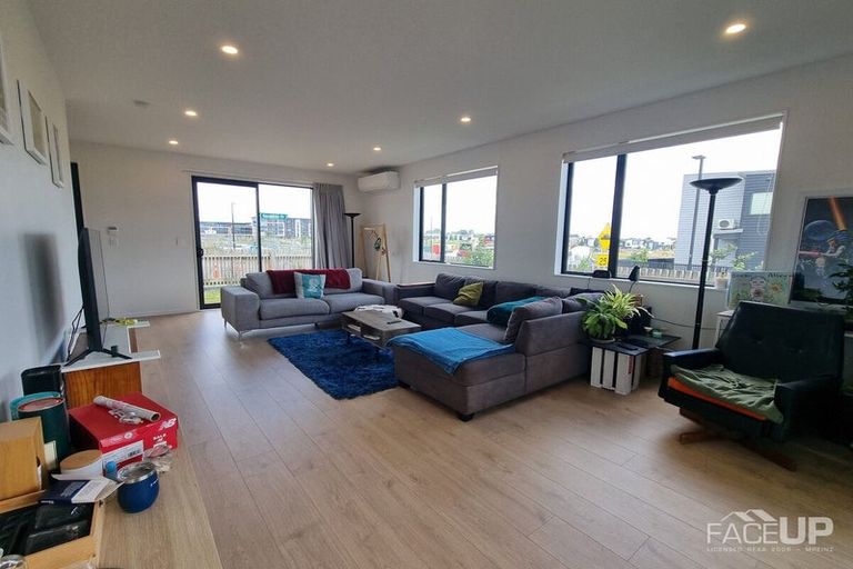 Photo of property in 156 Squadron Drive, Hobsonville, Auckland, 0616