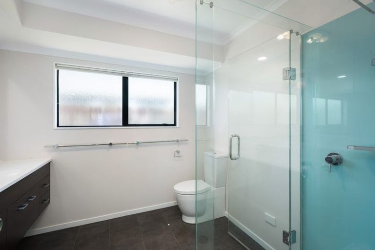 Photo of property in 6 Papaunahi Road, Bowentown, Waihi Beach, 3177