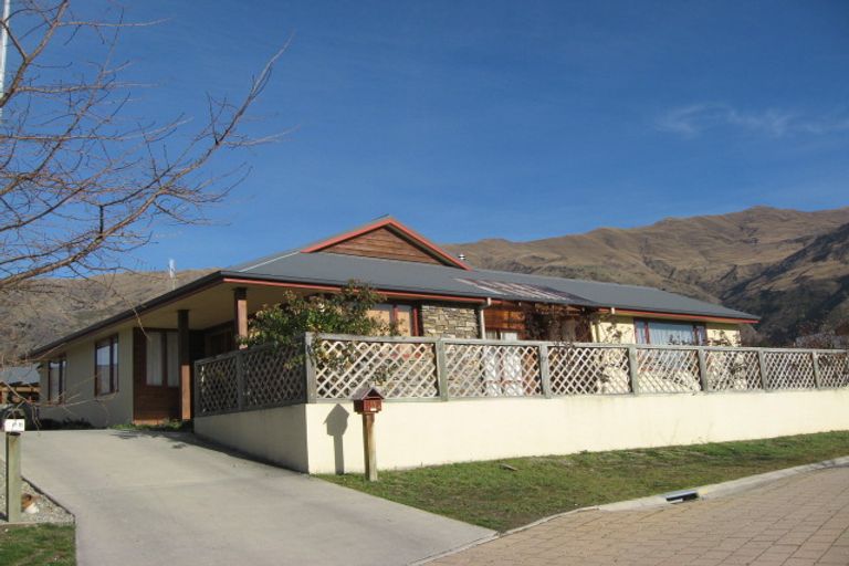 Photo of property in 11b Little Oak Common, Wanaka, 9305