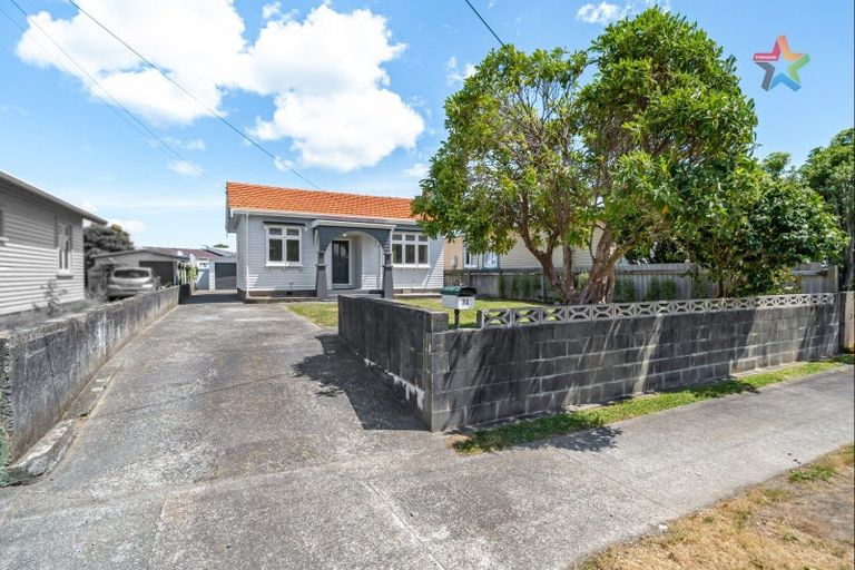 Photo of property in 12 Heath Grove, Waiwhetu, Lower Hutt, 5010
