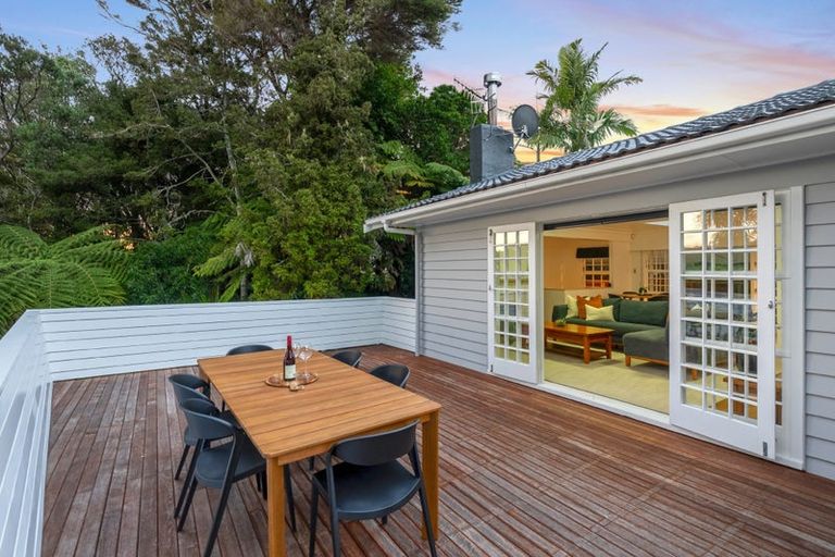 Photo of property in 80 Park Hill Road, Birkenhead, Auckland, 0626