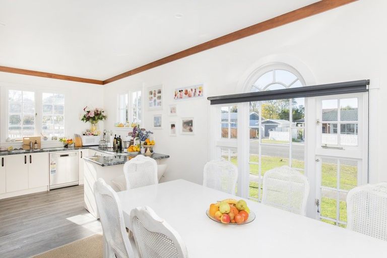 Photo of property in 102 Ballance Street, Whataupoko, Gisborne, 4010