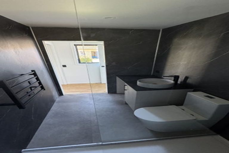 Photo of property in 138-142 Tenby Street, Wanaka, 9305