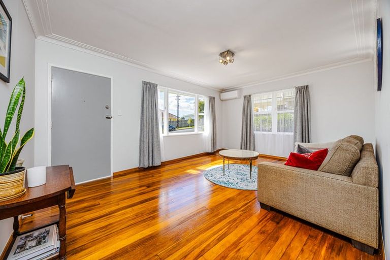 Photo of property in 1/22 Wellington Street, Papakura, 2110