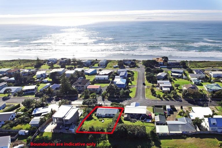 Photo of property in 234 Seaforth Road, Waihi Beach, 3611
