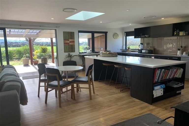 Photo of property in 175 Whakarewa Street, Motueka, 7120