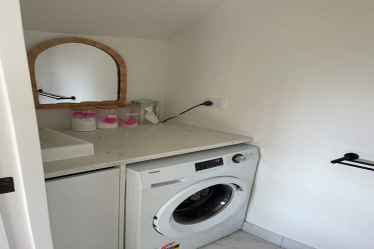 Photo of property in 94a Bay Street, Red Beach, 0932