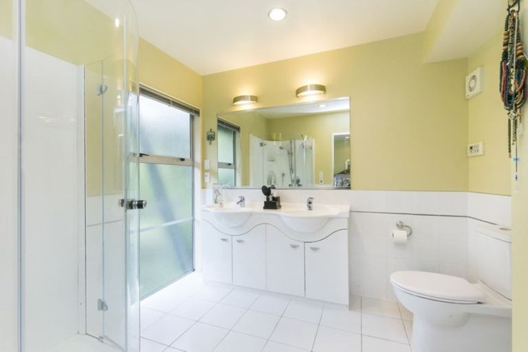 Photo of property in 67 Waikowhai Street, Ngaio, Wellington, 6035