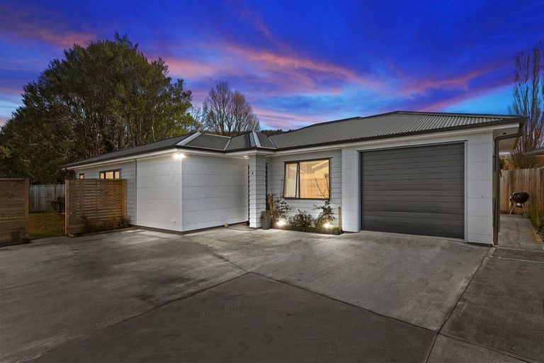 Photo of property in 6 Rimutaka Street, Trentham, Upper Hutt, 5018