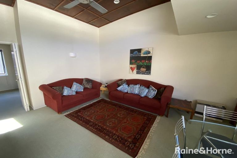 Photo of property in 36n Maunganui Road, Mount Maunganui, 3116