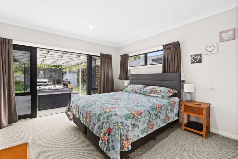 Photo of property in 1 Pinotage Drive, Greenmeadows, Napier, 4112