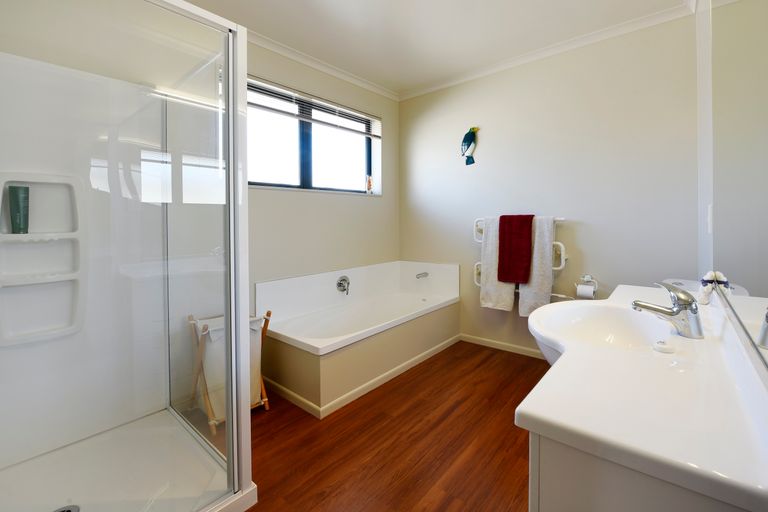 Photo of property in 39 Taranaki Place, Richmond, 7020