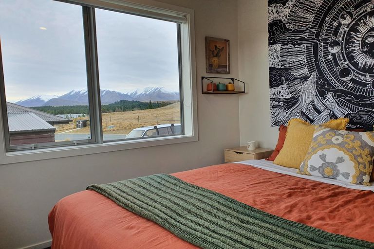 Photo of property in 33 Mistake Drive, Lake Tekapo, 7999