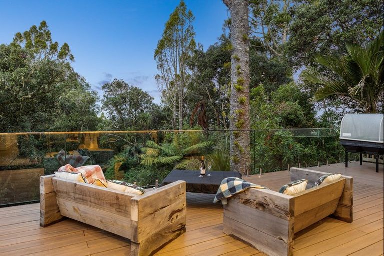 Photo of property in 123 Pinchgut Road, Kaukapakapa, 0873