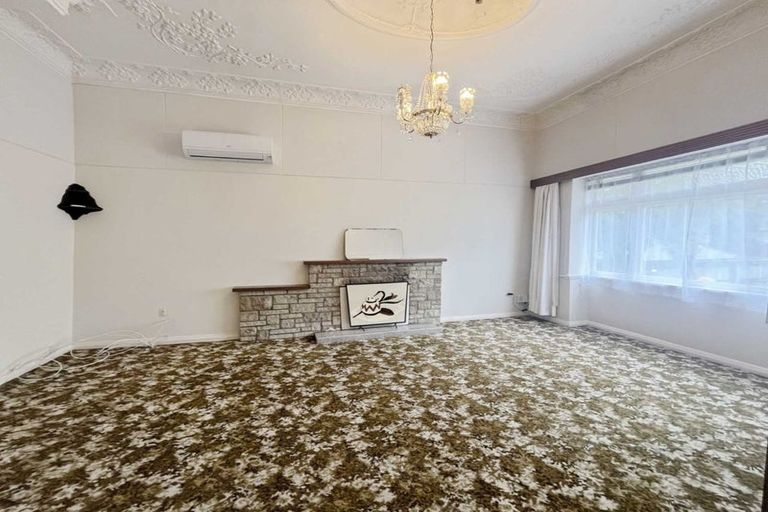 Photo of property in 122 Linton Street, West End, Palmerston North, 4410