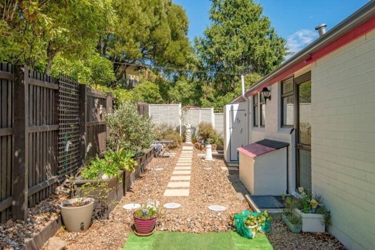 Photo of property in 13a Parau Avenue, Diamond Harbour, 8972