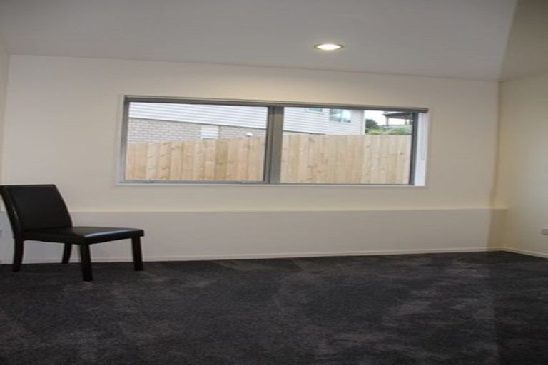Photo of property in 7 Fern Court, Orewa, 0931