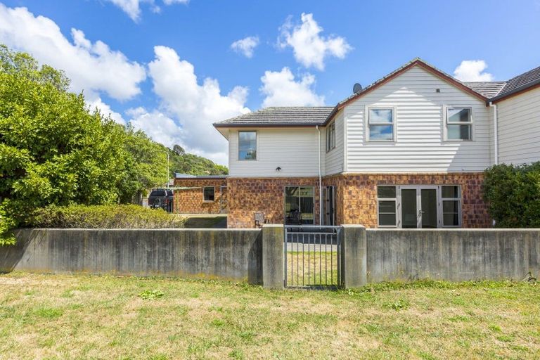 Photo of property in 48 Evergreen Crescent, Trentham, Upper Hutt, 5018