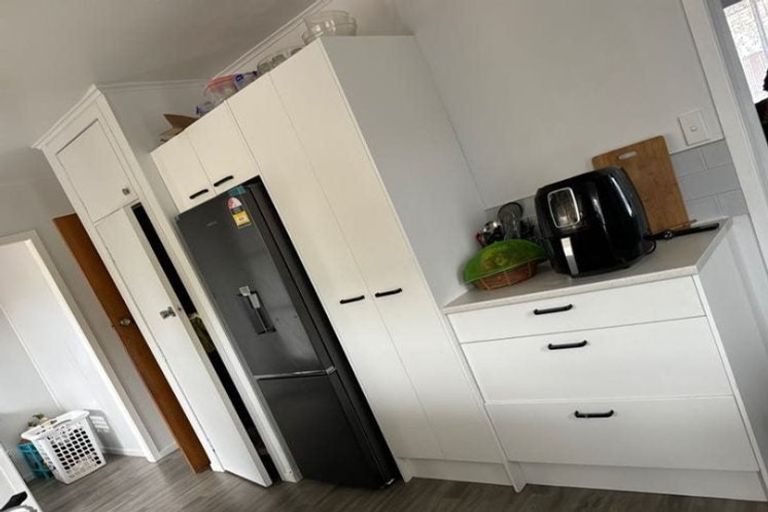 Photo of property in 6a Sandleigh Road, Hamilton Lake, Hamilton, 3204