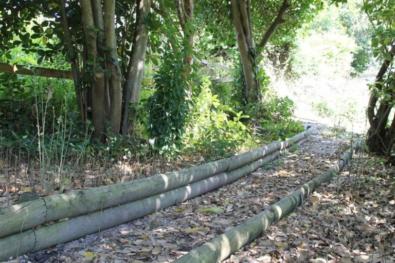 Photo of property in 93 Hurndall Street East, Maungaturoto, 0520