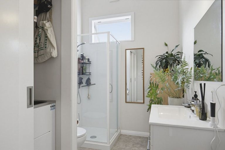 Photo of property in 39 Normanby Street, Newtown, Wellington, 6021
