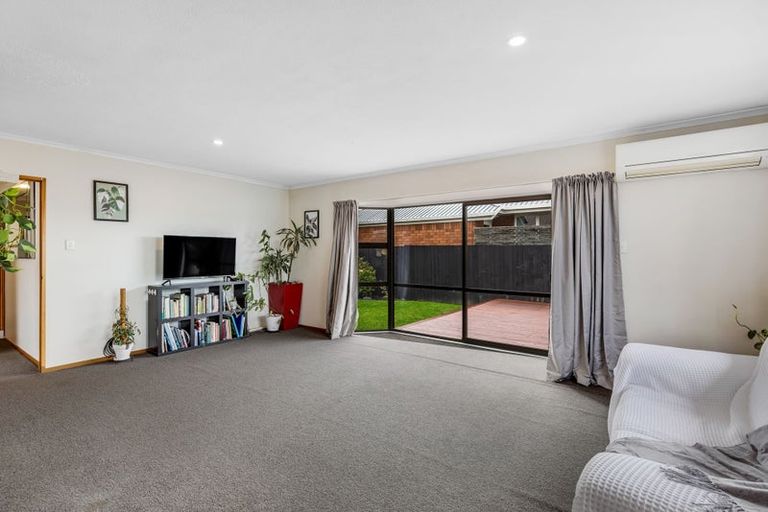Photo of property in 2/6 Bicknor Street, Templeton, Christchurch, 8042
