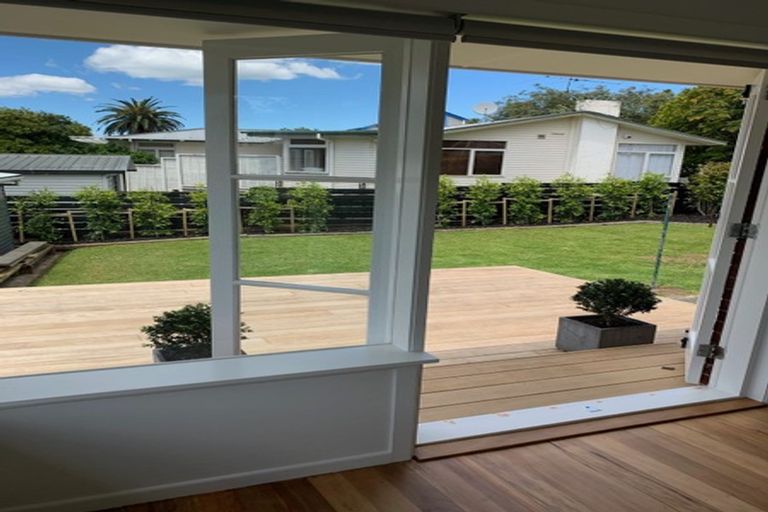 Photo of property in 2/70 Karaka Street, Takapuna, Auckland, 0622