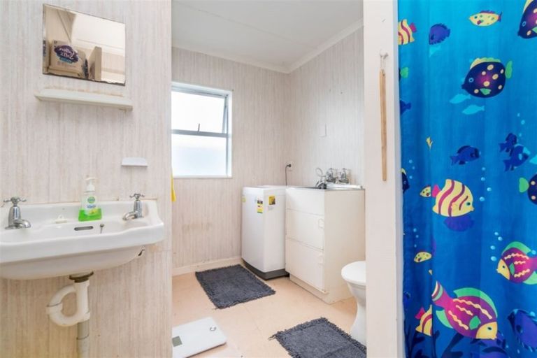 Photo of property in 56 Melbourne Street, South Dunedin, Dunedin, 9012