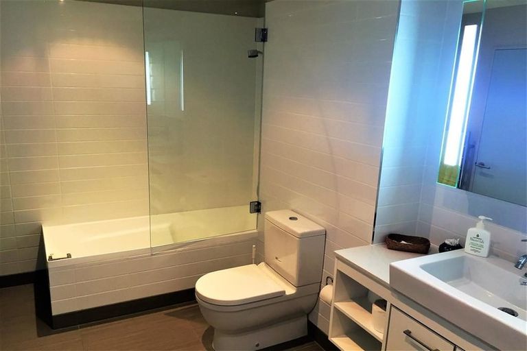 Photo of property in 502/7 Humber Street, Pandora, Napier, 4110