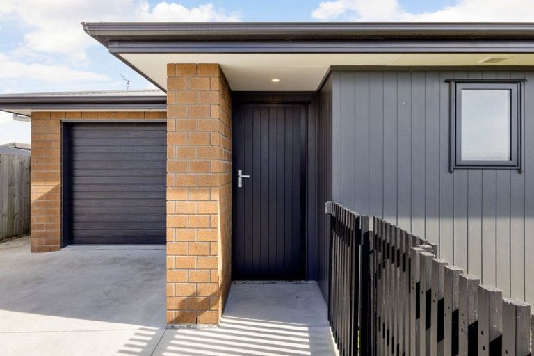 Photo of property in 52 Pragma Rise, Rototuna North, Hamilton, 3210