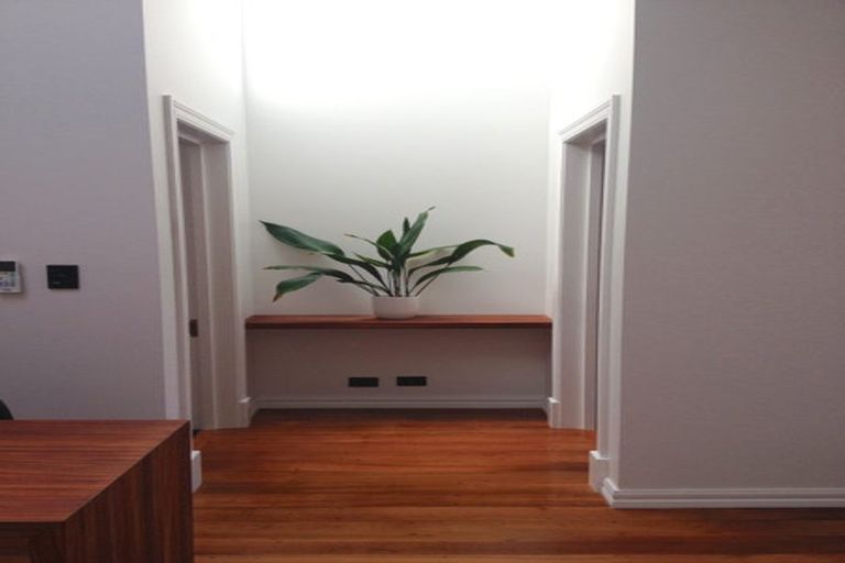 Photo of property in 24 Constable Street, Newtown, Wellington, 6021