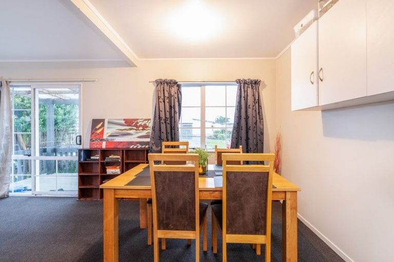 Photo of property in 2/78 Palmers Road, Clendon Park, Auckland, 2103