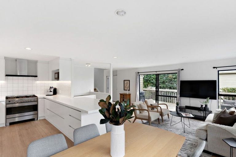 Photo of property in 64a Ripon Crescent, Meadowbank, Auckland, 1072