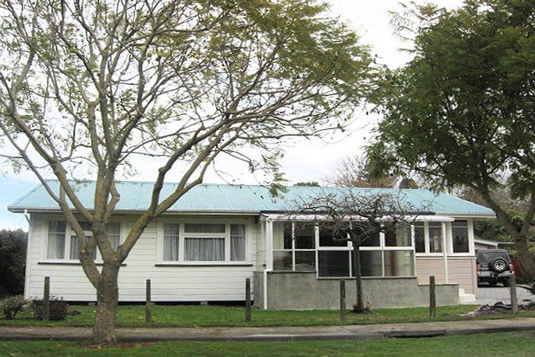 Photo of property in 7 Gow Avenue, Haumoana, 4102