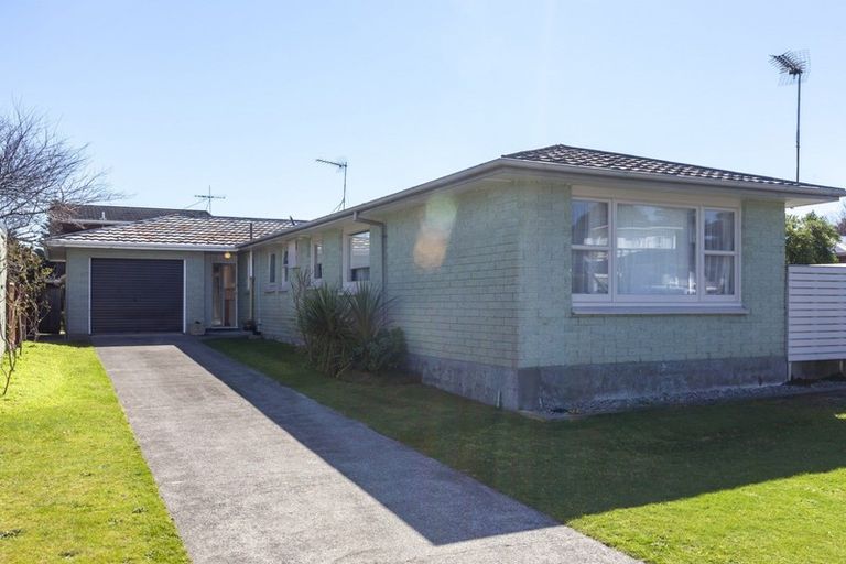 Photo of property in 7 Anthony Grove, Paraparaumu Beach, Paraparaumu, 5032