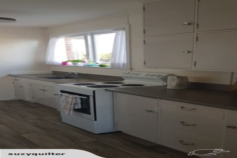 Photo of property in 1/62 Church Street, Northcote Point, Auckland, 0627