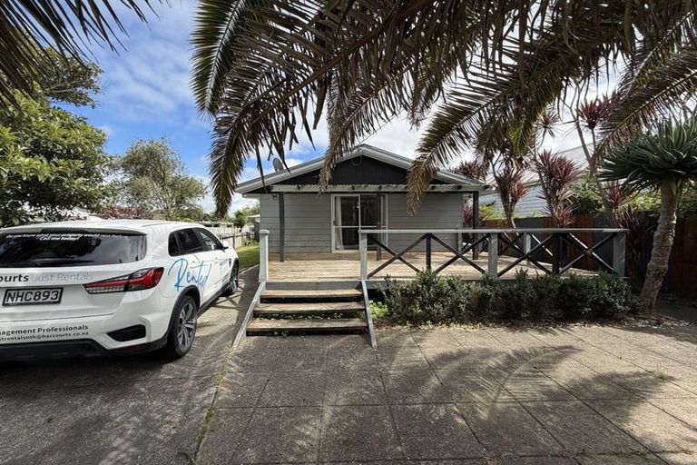 Photo of property in 52b George Street, Hikurangi, 0114